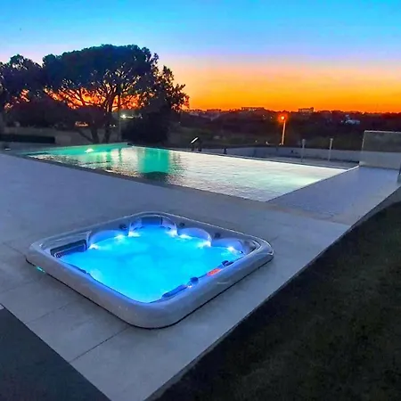 Villa Sky By Laranjal *