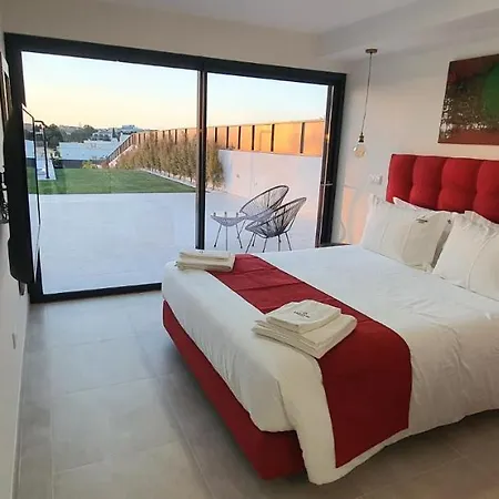 Sky By Laranjal Βίλα