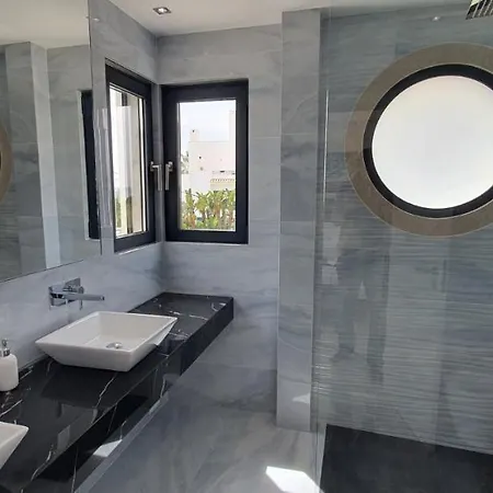 Sky By Laranjal Αλμπουφέιρα