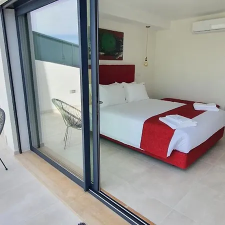 Sky By Laranjal * Αλμπουφέιρα